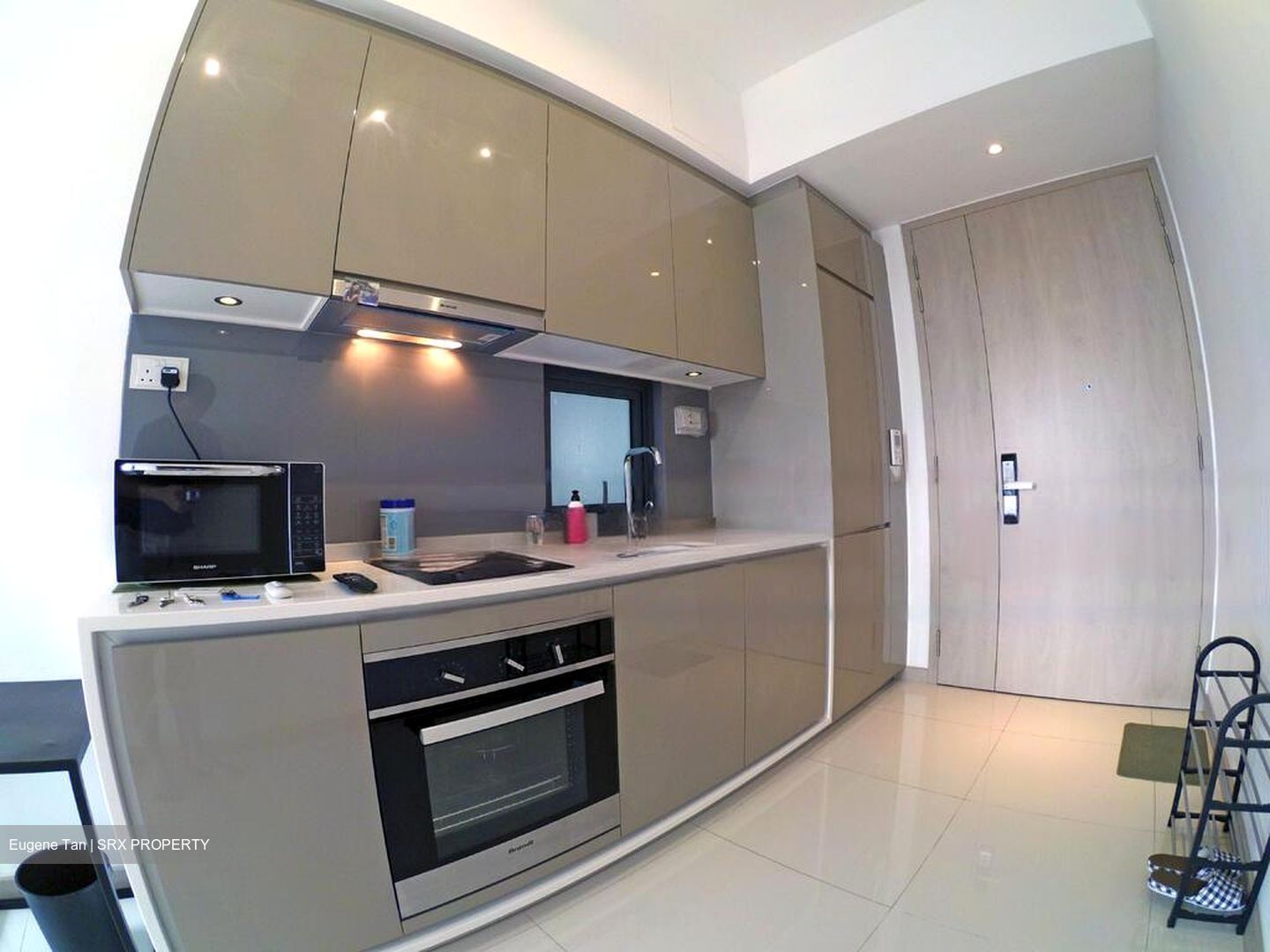 J Gateway (D22), Condominium #477622331